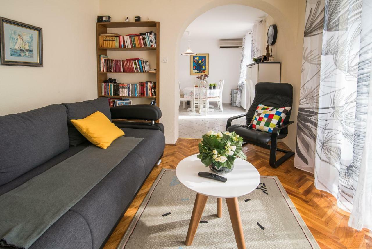 Ferienwohnung Ksenija Kornić Exterior foto